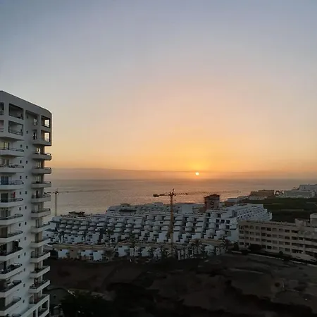 Paraiso Ocean View Apartment *